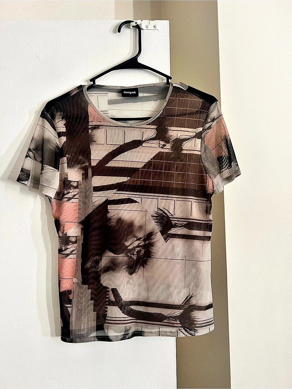 Desigual Arty Print Mesh T-Shirt Abstract Short Sleeve Top